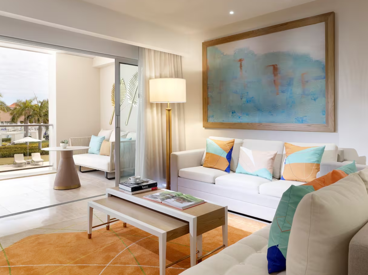 Falcon Two Bedroom Master Corner Suite