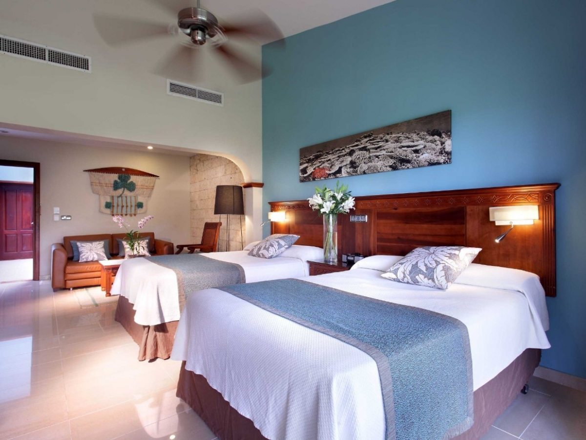 Grand Palladium Bavaro Connection Suite 