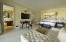 JOIA Near Beach Butler Suite