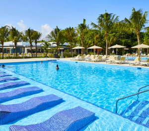 Hotel Riu Tequila Pool