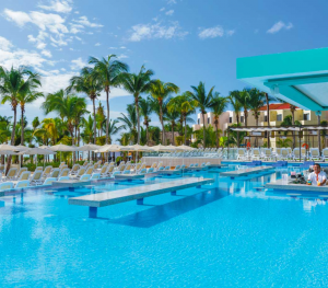 Hotel Riu Playacar pool